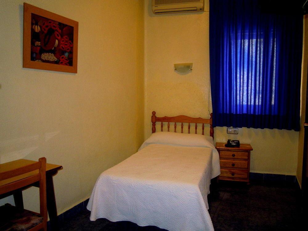 Hotel Europa Valencia Buitenkant foto